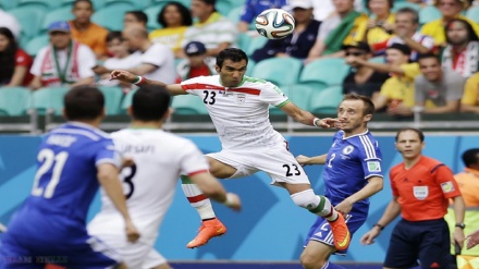 ایران کی فٹبال ٹیم نے بوسنیا کو دو صفر سے ہرا دیا 