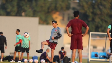 Persepolis dikare ji bo futbola Îranê rojek bi bîrmayî çêke