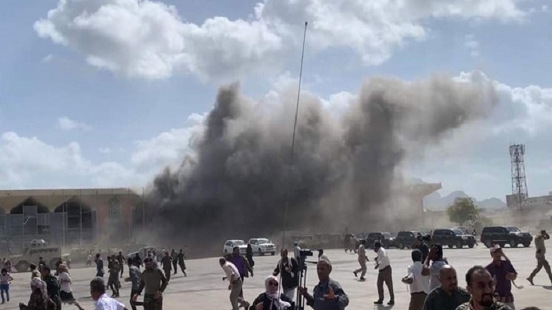 یمن، مستعفی حکومت کے وزراء کو نشانہ بناکر ہوا دھماکہ