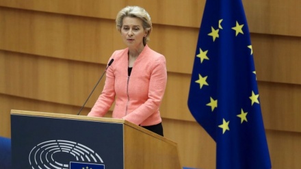 Ursula von der Leyen Britaniya və Aİ arasındakı sazişi ədalətli və balanslı hesab edir