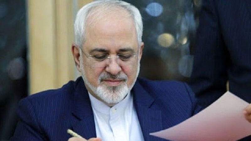 ایران، علاقے میں امن و استحکام کا خواہشمند ہے: جواد ظریف