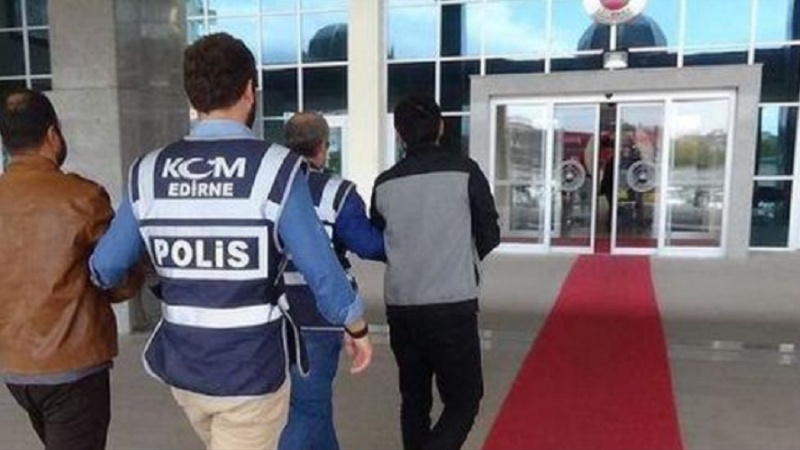 Bi dehan kes bi tawana têkiliya digel cemaeta Gulen li Tirkiyê hatin girtin