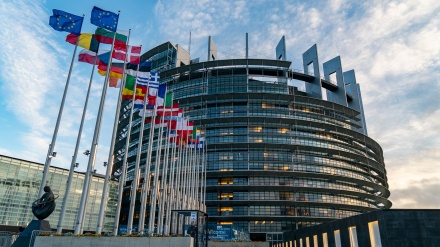 یورپی پارلیمنٹ کی بیلاروس کے صدر کو گرفتار کرنے کی درخواست