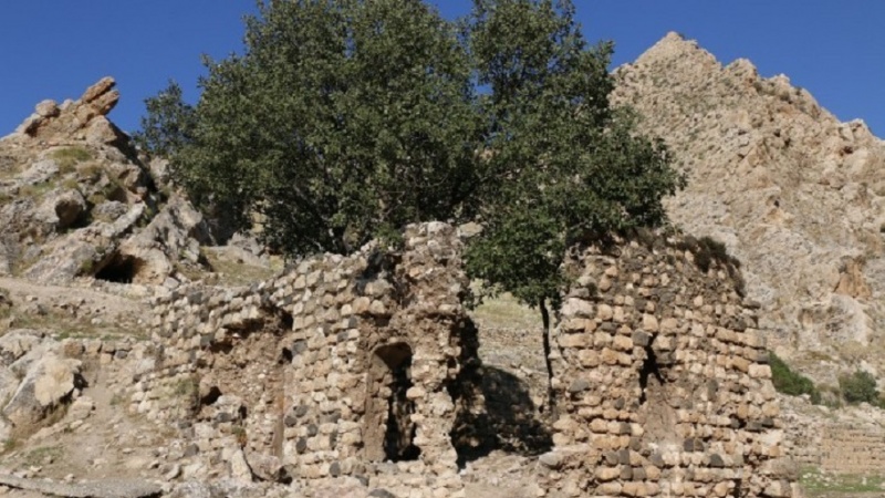 Şirnex - Tenê dîwarên Medreseya Feqiyê Teyran mane