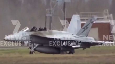 ایف-18 جنگی طیارے کا ناکام ٹیک آف+ ویڈیو