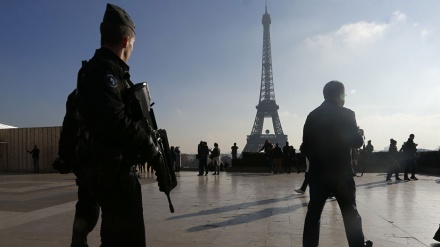 فرانس میں چارلی ہیبڈو کیس میں چار پاکستانی گرفتار