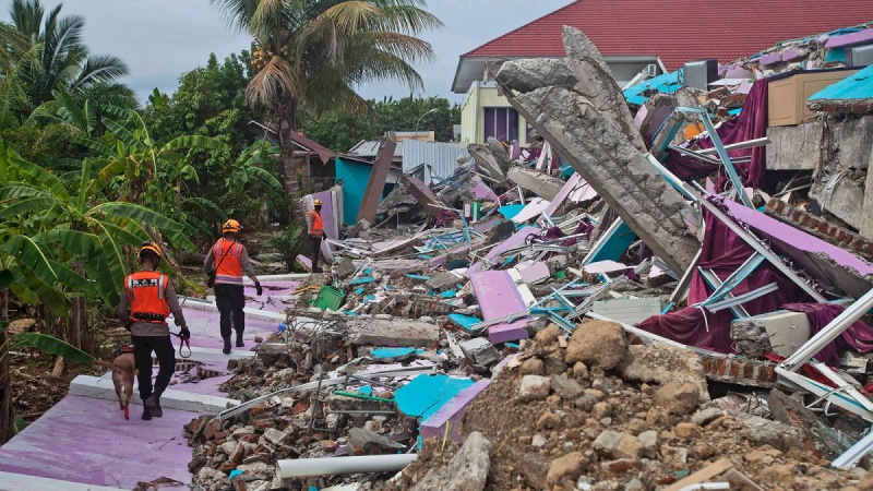 انڈونیشیا، زلزلے میں مرنے والوں کی تعداد میں اضافہ