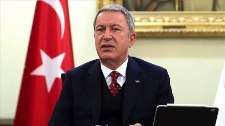Akar: Türkiyənin sanksiya edilməsi NATO-nun zəifləməsinə səbəb olacaq