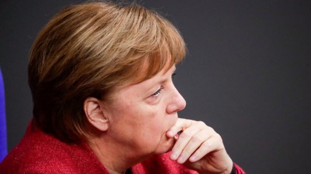 Merkel qarşıdakı həftələri Almaniya üçün ən çətin dönəm adlandırıb