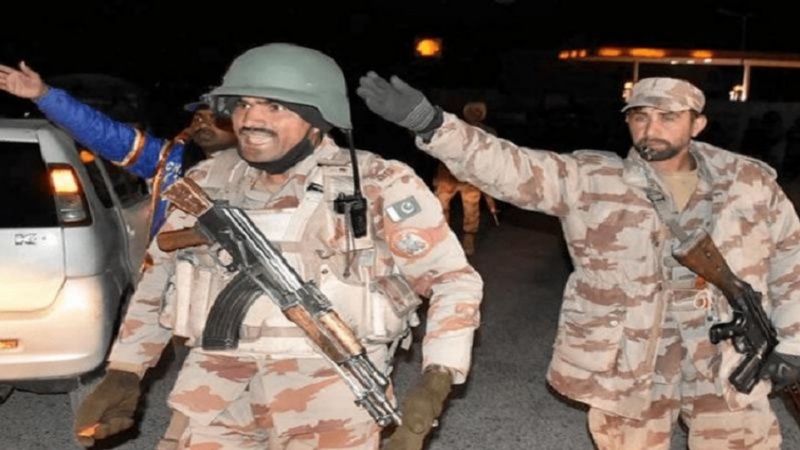 پاکستان میں سیکورٹی چیک پوسٹ پر دہشت گردوں کا حملہ 