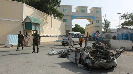 صومالیہ، ایوان صدر پر خودکش حملہ 