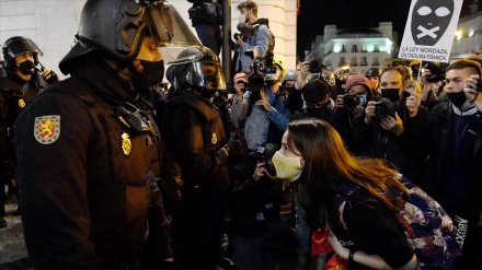U Španiji protesti četvrtu noć zaredom
