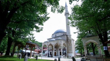 Islamska zajednica osudila oružani napad na Aladžu džamiju