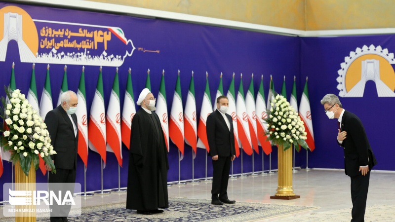  ملت ایران کی استقامت، جابر قوتوں کے لئے عبرت کا نشان  