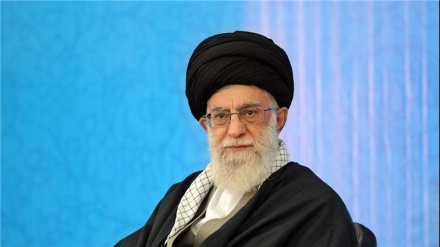 نەیارەتیی ڕابەری مەزنی شۆڕشی ئیسلامی لەگەڵ بەرپاکردنی کۆبوونەوەی ڕێزنان لە بەڕێزی