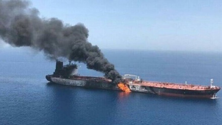 Aralıq dənizində İranın ticarət gəmisinə terror hücumu edilib