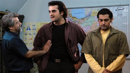 بەشێک لە زنجیرە درامای به دونیا بڵێن وچانێک بدات 