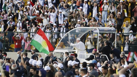 Iran i Turska osudili kontroverznu kurdsku markicu povodom posjete pape Franje