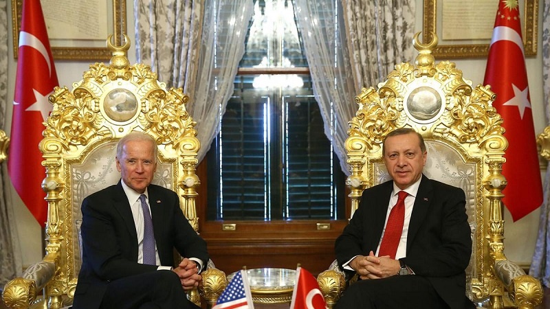 Erdoxan li hesreta telefonekê ji aliyê Biden va ye