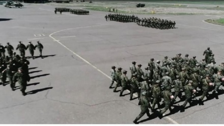 Sülhməramlı qüvvələrin parad keçirmək hüququ varmı?