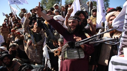 افغانستان، طالبان کے شدید حملے، درجنوں افراد ہلاک اور زخمی