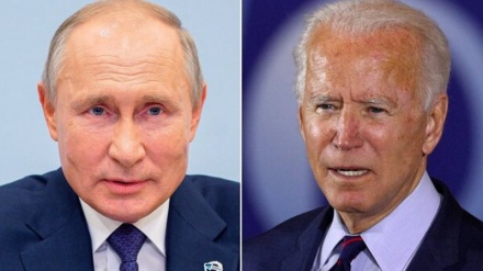 Biden telefonom zvao Putina, predložio sastanak u trećoj zemlji