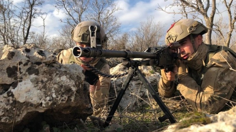 200 خاڵی پشکنین لەسەر سنوورەکانی عێراق لەگەڵ ئێران و تورکیا دادەمەزرێت