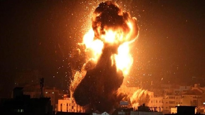 غزہ پٹی پر صیہونی حکومت کے وحشیانہ فضائی حملے جاری