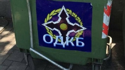 Ermənistanda KTMT-nin loqosu zibil qutularına yapışdırılıb