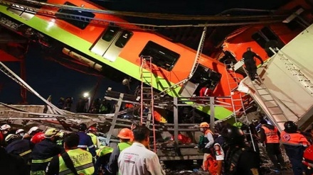 میکسیکو سٹی میں میٹرو ٹرین کا حادثہ 90 ہلاک و زخمی