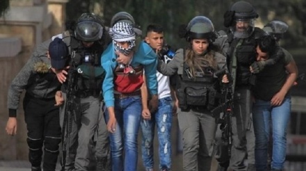 Izraelske snage ranile tri Palestinca