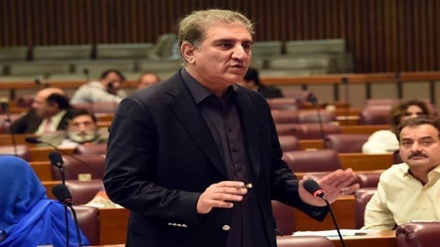 شاہ محمود قریشی نے وزارت عظمی کے انتخابات کے بائیکاٹ کا اعلان کردیا