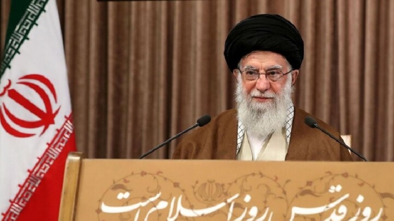 ڕابەری مەزنی شۆڕشی ئیسلامی: خەباتی ڕەوای دژی ڕژێمی داگیرکەر بەردەوام کەن ھەتا بەناچاری پێملی گشتپرسی ببێت