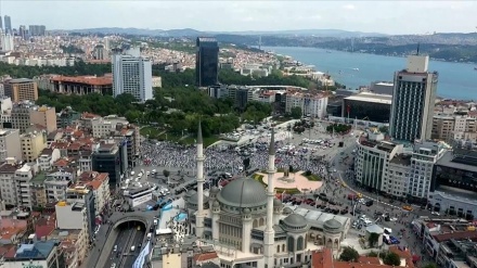 Erdogan otvorio džamiju na trgu Taksim u Istanbulu