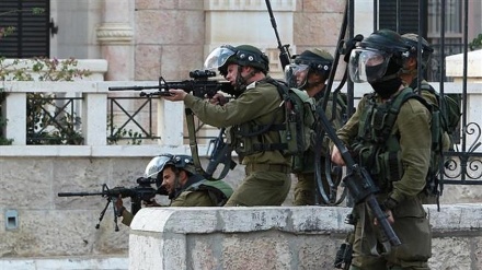 صیہونی فوجیوں کی فائرنگ، 2 فلسطینی نو جوان شہید