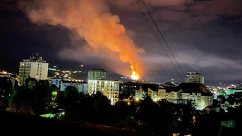 Shpërthim në fabrikën më të madhe të municionit në Serbi