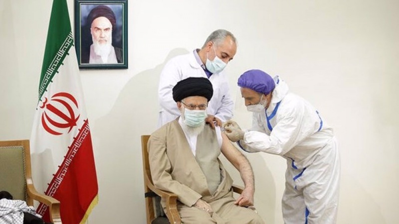 Vrhovni iranski lider primio prvu dozu domaće vakcine