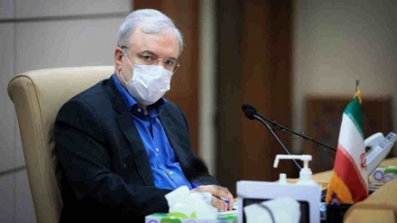 Ministri i shëndetësisë së Iranit thekson ndaljen e fluturimeve Teheran-Moskë