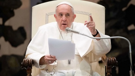 کیتھولک چرچ میں بچوں سے بدفعلی پر پوپ فرانسس کا رد عمل
