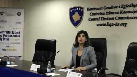 Kryetarja Valdete Daka shkarkohet nga KQZ, Vjosa Osmani: Institucioni duhet të jetë i pavarur! Emërohet gjyqtari Kreshnik Radoniqi