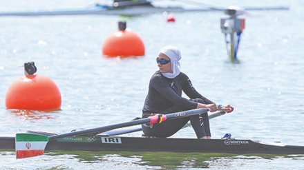 İranlı qadın akademik avarçəkən yarımfinalda