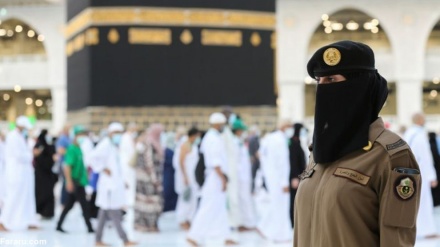 مسجد الحرام میں خواتین سکیورٹی اہلکاروں کی تعیناتی