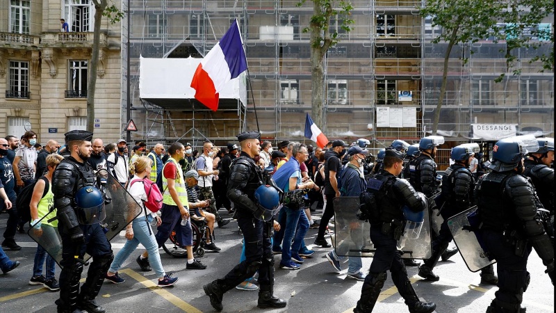 فرانس میں حکومت مخالف مظاہرے