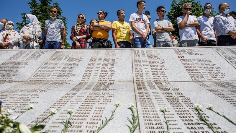 U crnogorskom filmu o Srebrenici Mladen Grujičić tvrdi da nije bilo genocida u Srebrenici: Izvršen je genocid na Srbima u Srebrenici