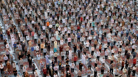 ایران اسلامی میں مذہبی احترام کے ساتھ نماز عیدالاضحی کی ادا‏ئیگی 