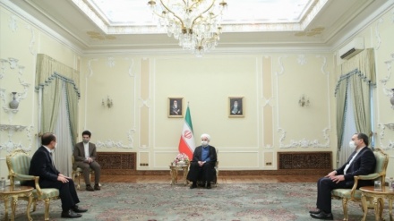 Ruhani thekson zgjidhjen e problemeve bankare në marrëdhëniet e Iranit dhe Koresë Jugore