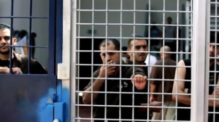 Štrajk glađu 30 palestinskih zatvorenika dostigao 13 dana