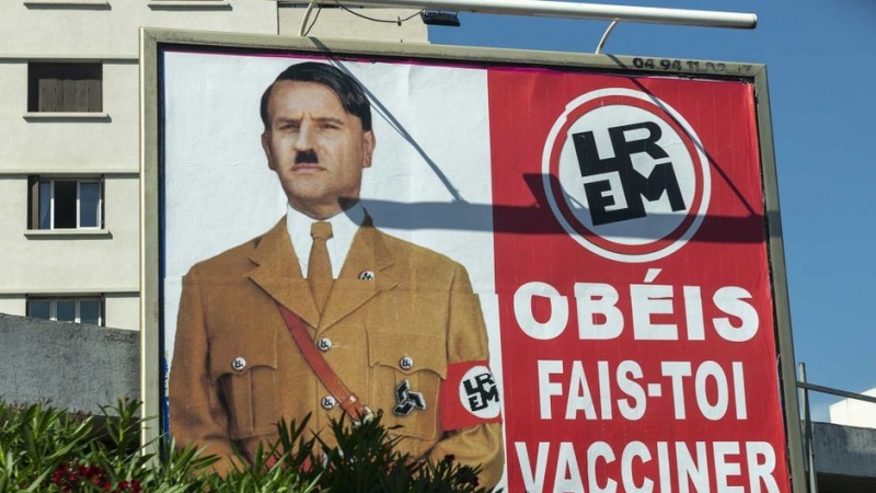 Francuski predsjednik tužio vlasnika bilborda na kojem je prikazan kao Adolf Hitler