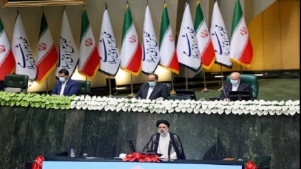 İran Prezidenti hökumətin iqtisadi komandasının koordinasiyası zəruriliyini vurğulayıb