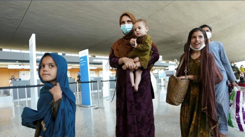 Sot mbërrin në Kosovë, grupi i parë i afganëve